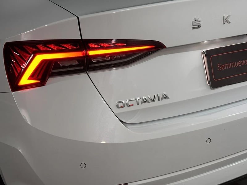 Skoda OCTAVIA 1.4 TSI STYLE AT 2025 - Imagen 11 de 20