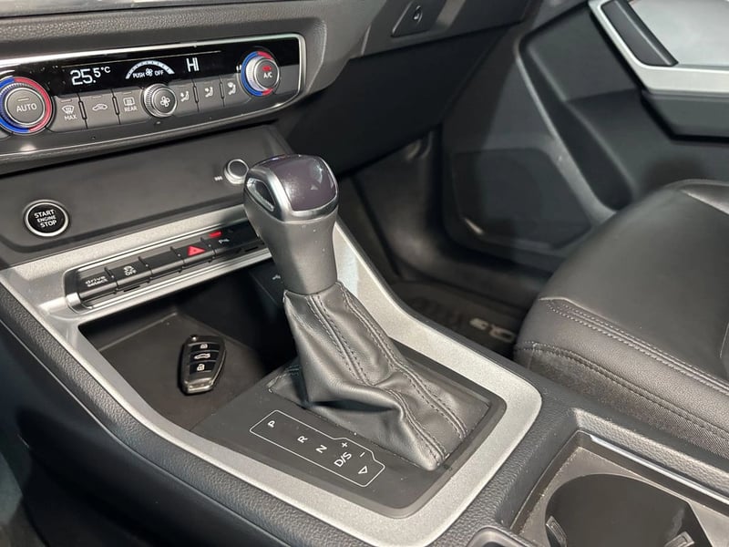 Audi Q3 35 TFSI 1.4 AUT 2024 - Imagen 17 de 20