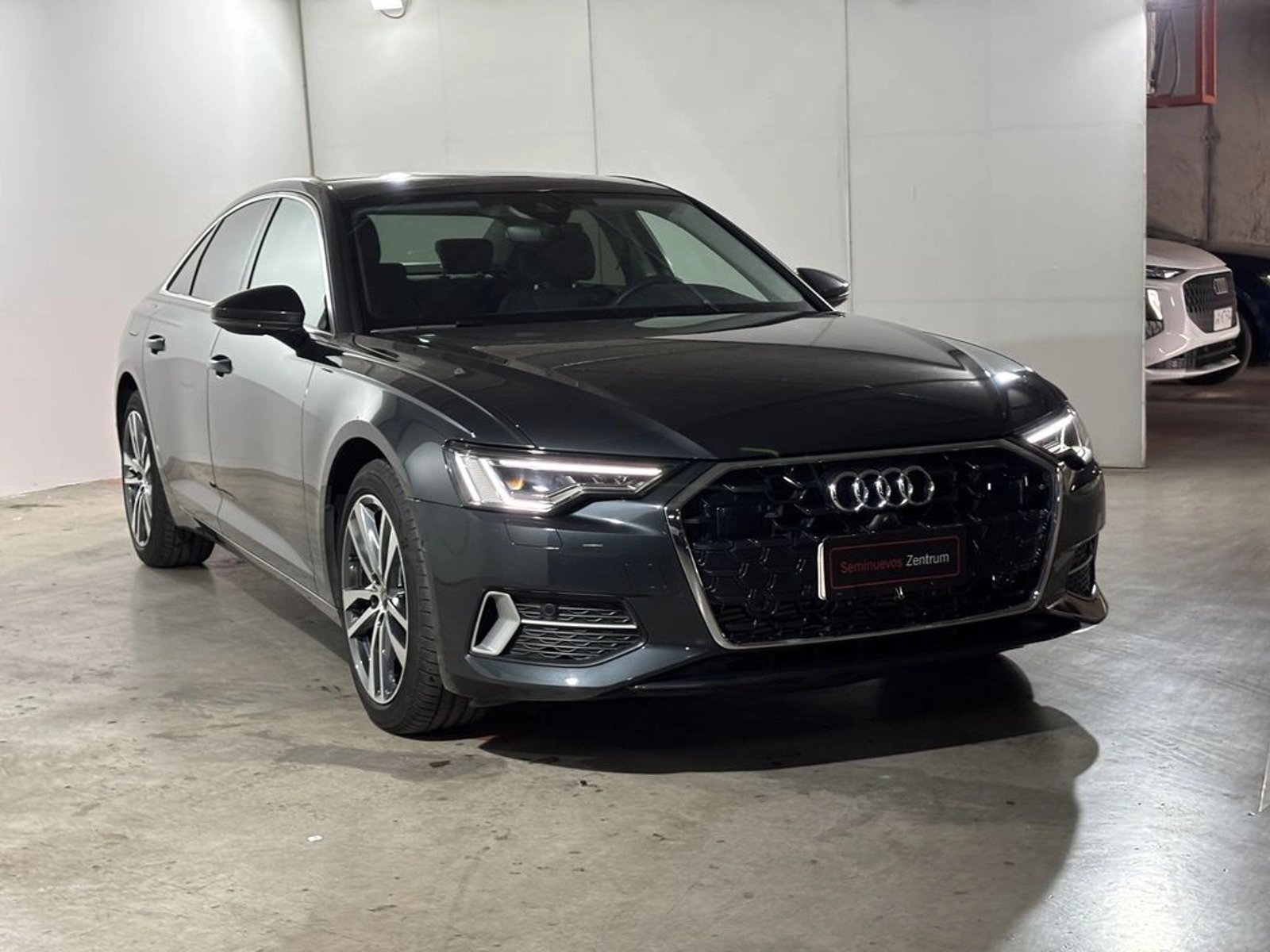 Audi A6 40 TFSI Sport 2024 - Imagen 3 de 18