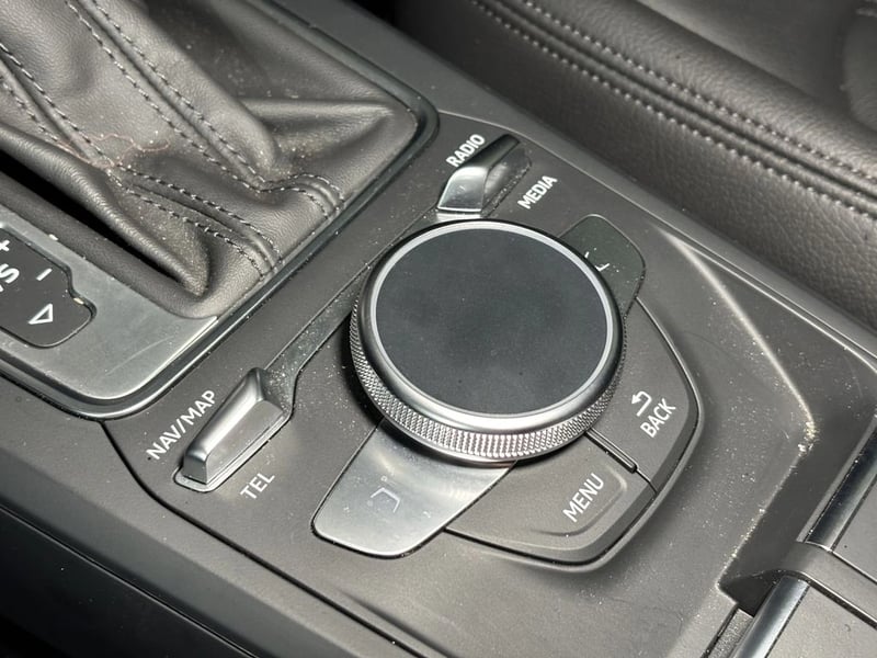Audi Q2 PI 35 TFSI Sport 2024 - Imagen 18 de 20