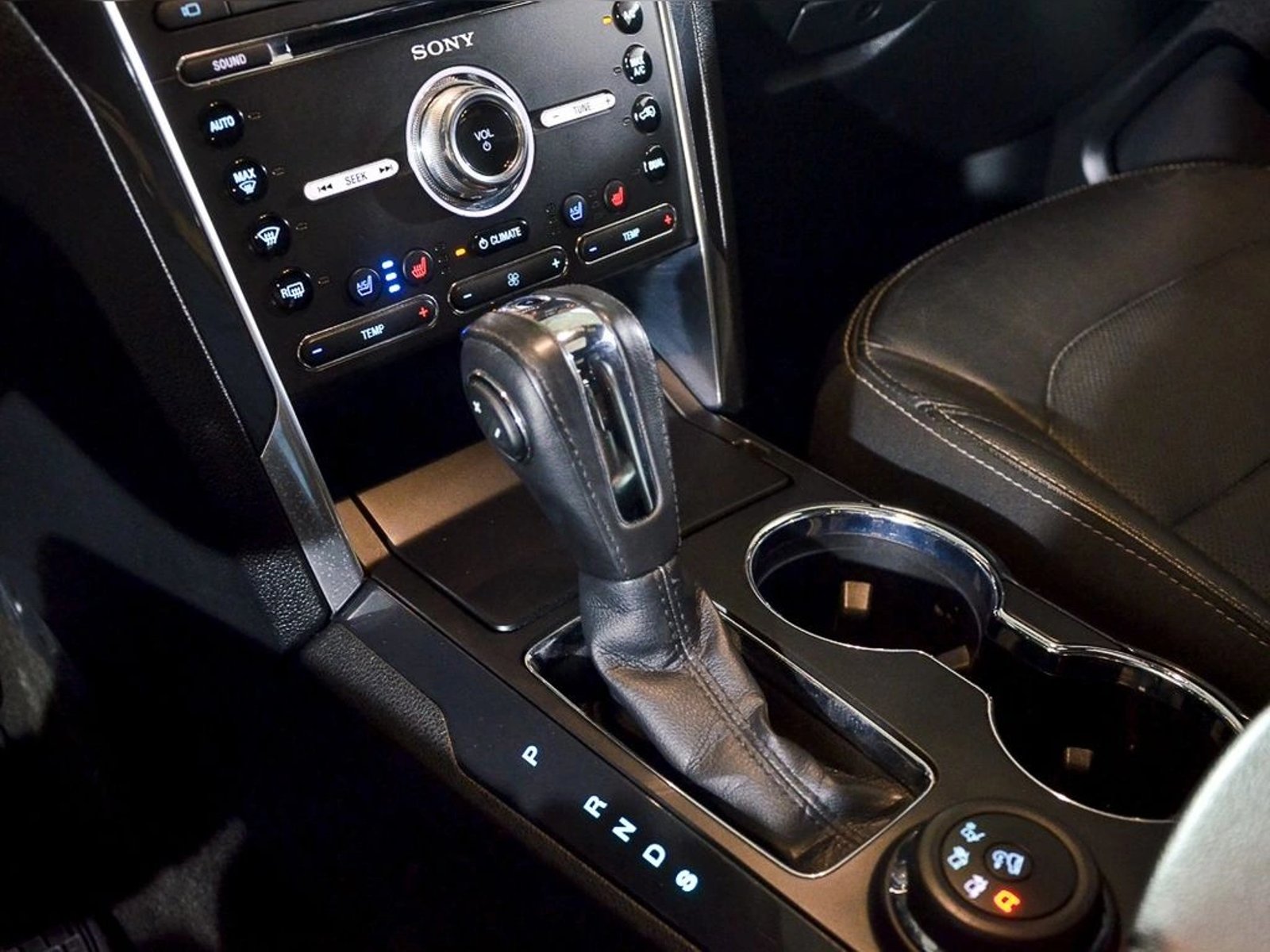 FORD EXPLORER 2.3 ECOBOOST LIMITED 4X4 AT 5P 2018 - Imagen 9 de 14