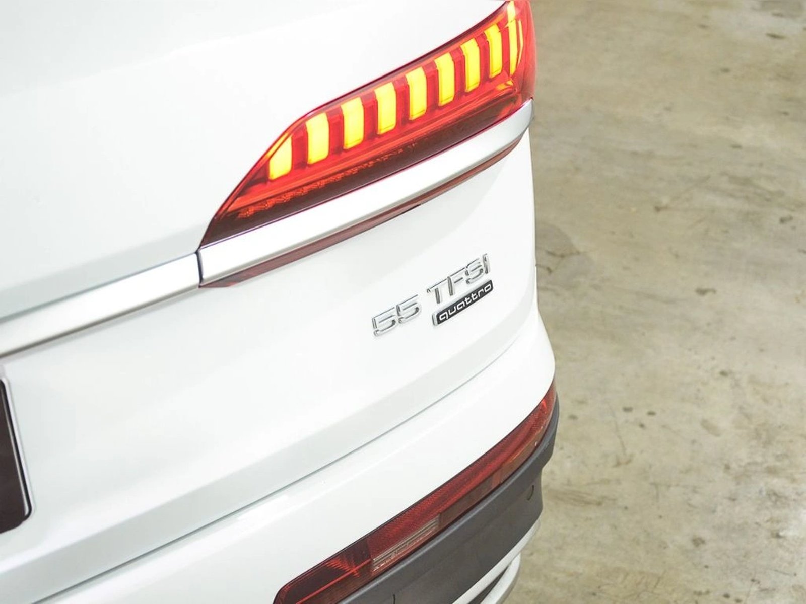 AUDI Q7 55 TFSI 4X4 3.0 AUT 2024 - Imagen 6 de 16