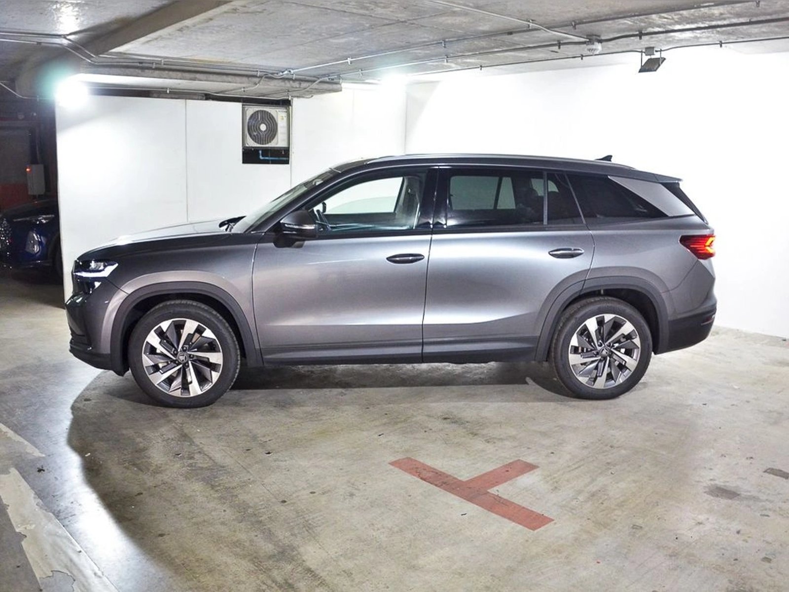 SKODA KODIAQ 2.0 TSI 4x4 - Design 2026 - Imagen 6 de 17