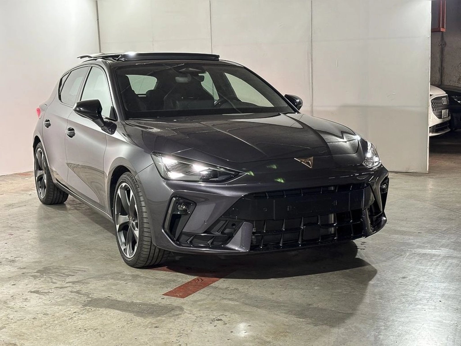 SEAT LEON 1.5 TSI mHEV AT 2025 - Foto 3 de 14