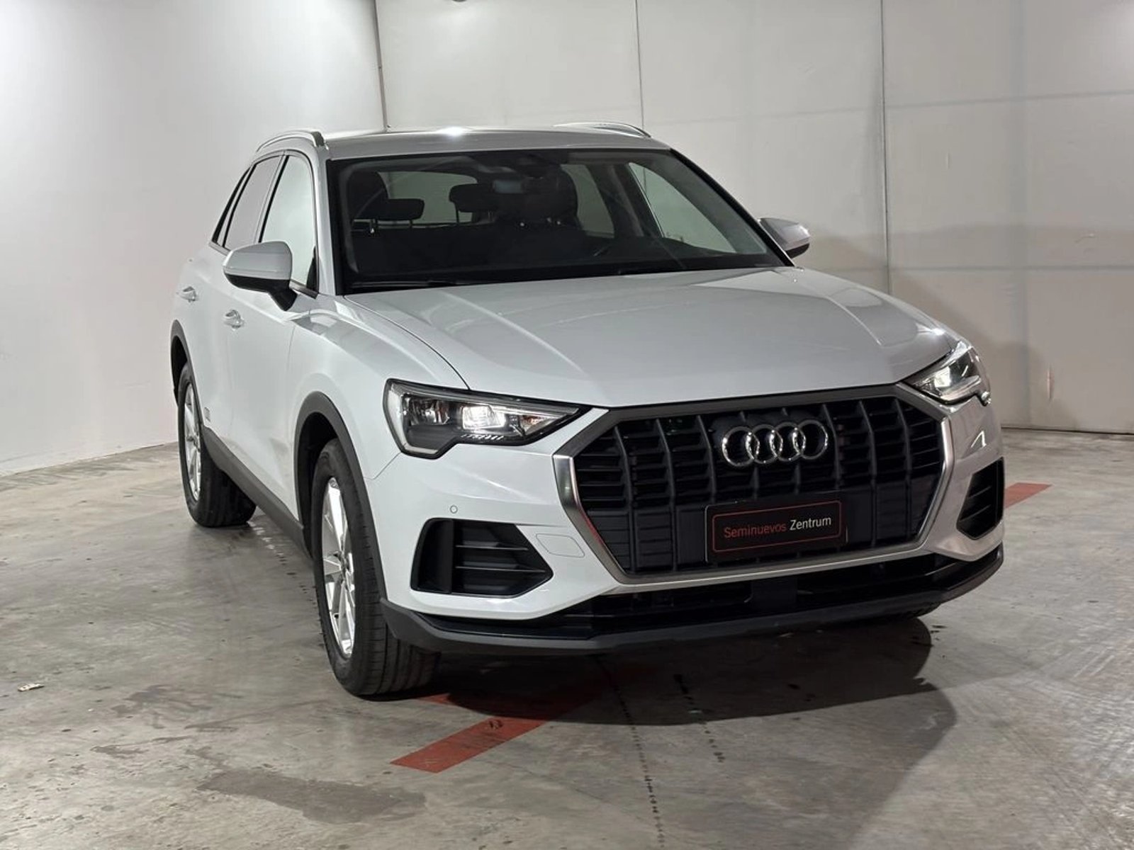 Audi Q3 35 TFSI 1.4 AUT 2024 - Foto 3 de 20