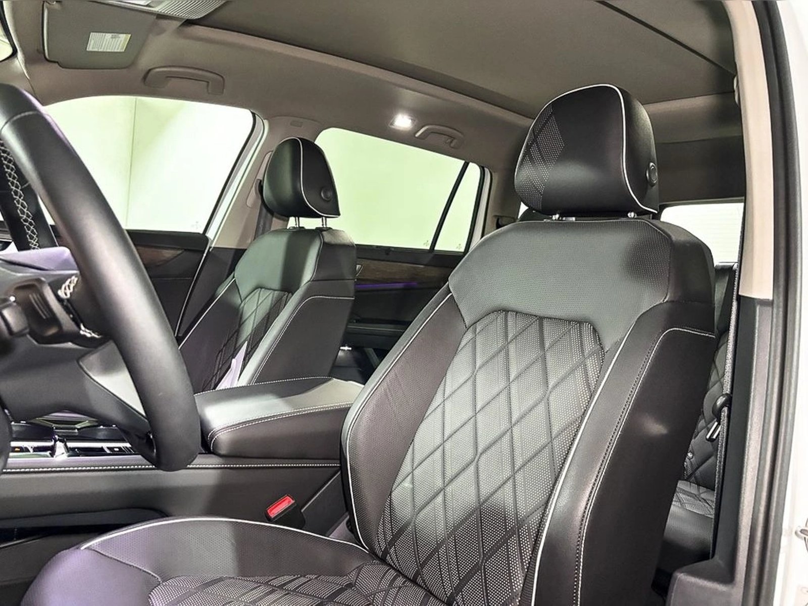 VOLKSWAGEN ATLAS 2.0 TSI AT Limited 4Motion 2026 - Imagen 12 de 19