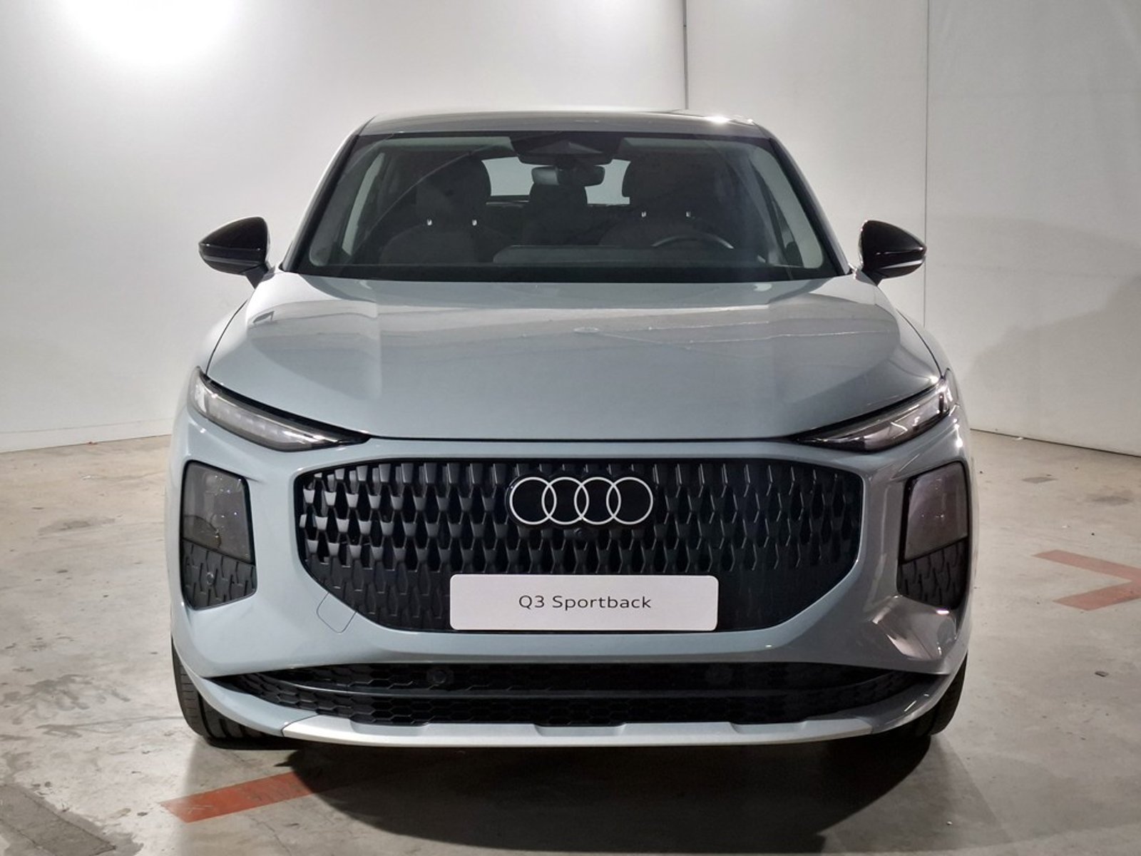 Audi Q3 Sportback 35 TFSI 2026 - Foto 2 de 19