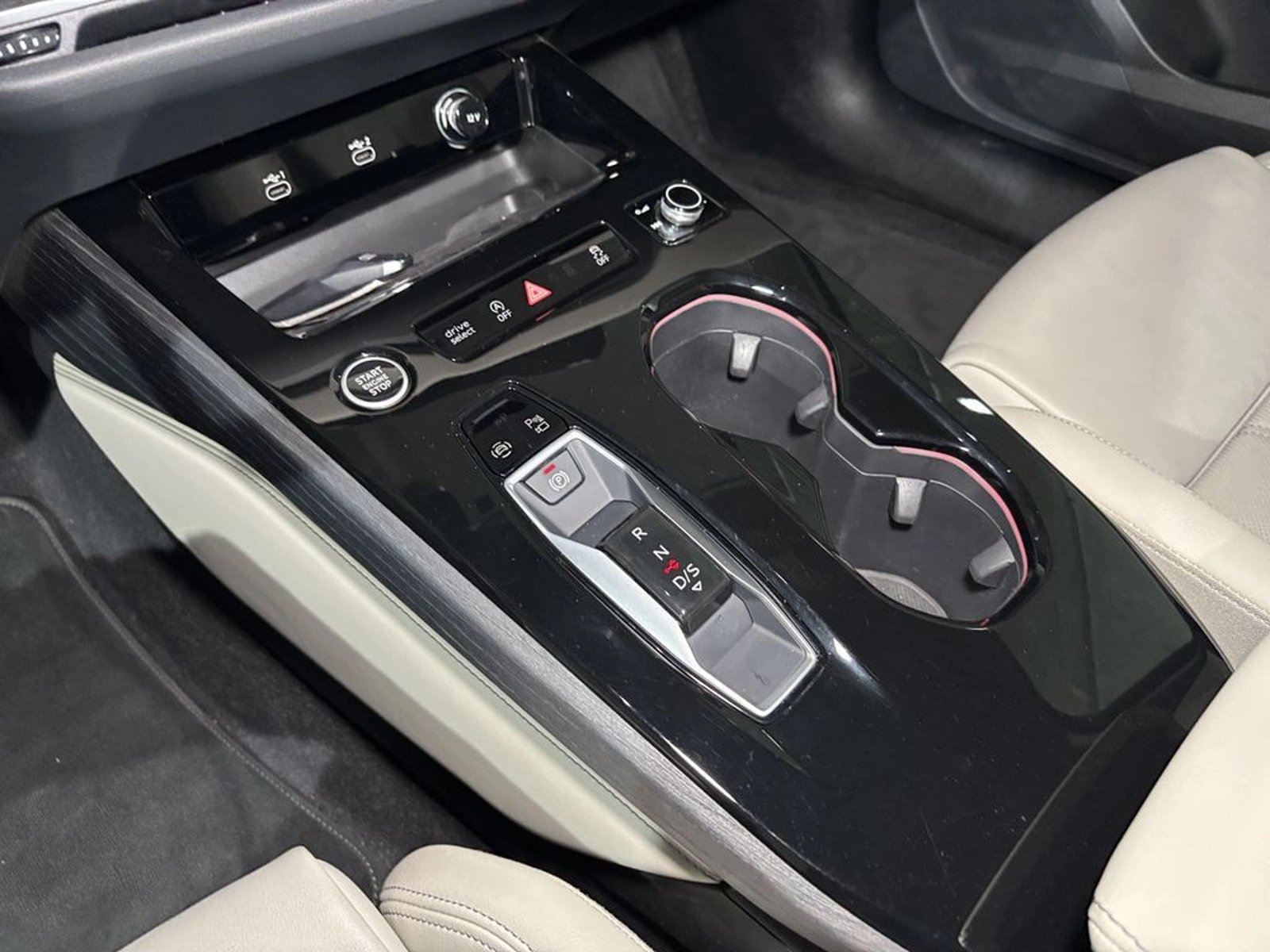 Audi A5 2.0 TFSI S-LINE QUATTRO S-TRONIC AT 4P 2026 - Imagen 18 de 20
