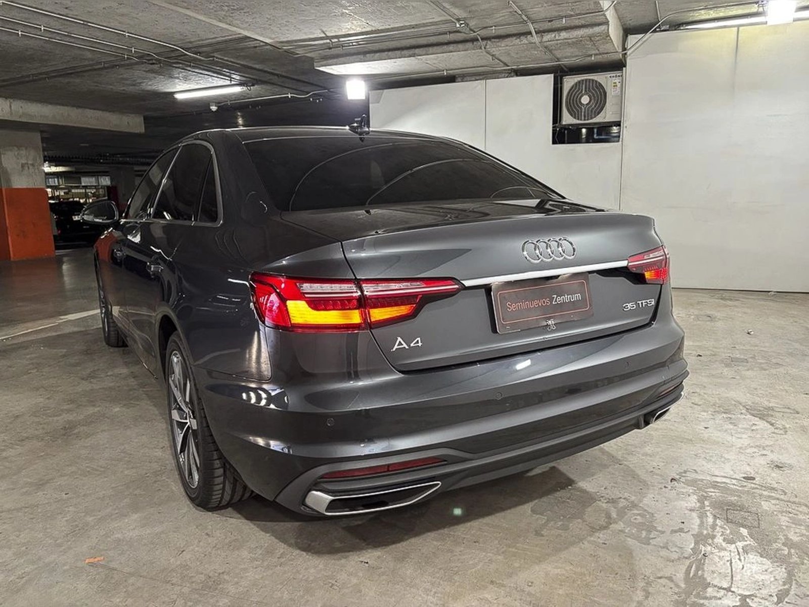 Audi A4 35 TFSI 2.0 AUT 2025 - Foto 4 de 15