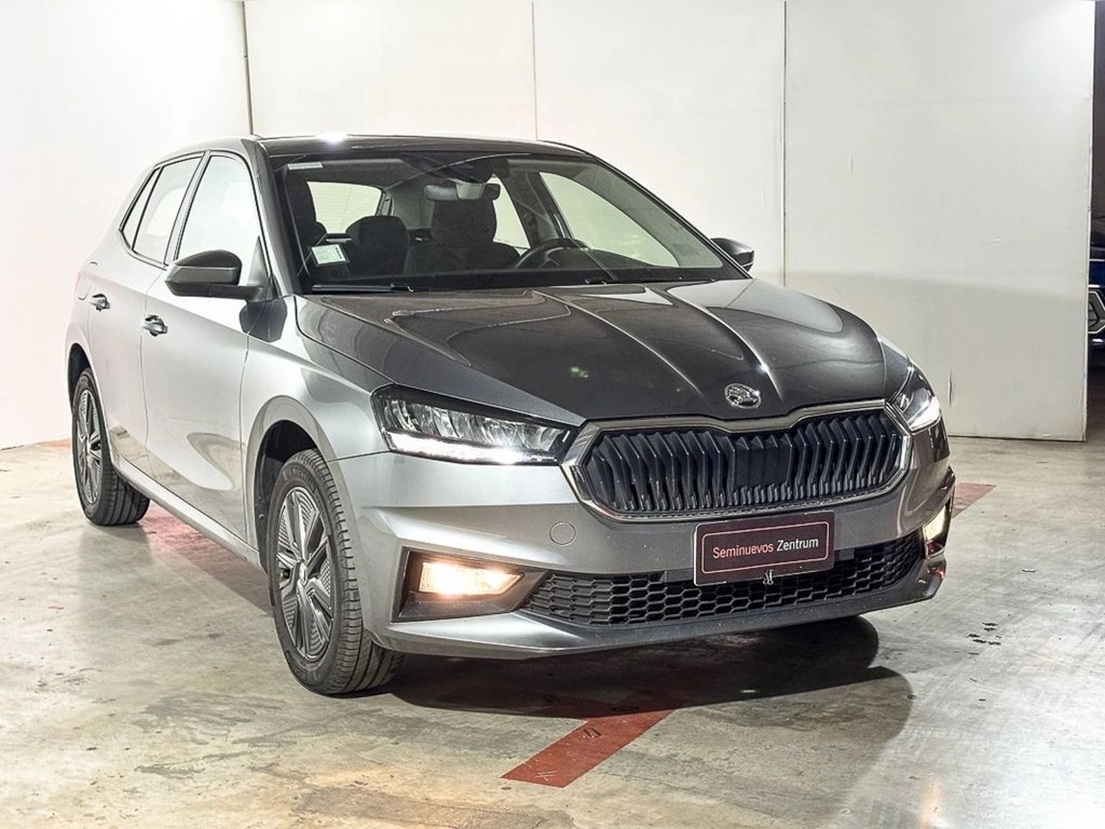 SKODA FABIA 1.0 TSI Ambition MT 2023 - Foto 3 de 15