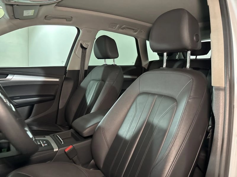 Audi Q5 45 TFSI 4X4 2.0 AUT 2023 - Imagen 13 de 20
