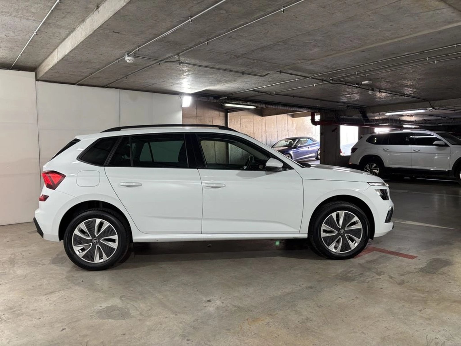 Skoda KAMIQ 1.5 TSI AT - Design 2027 - Foto 5 de 20