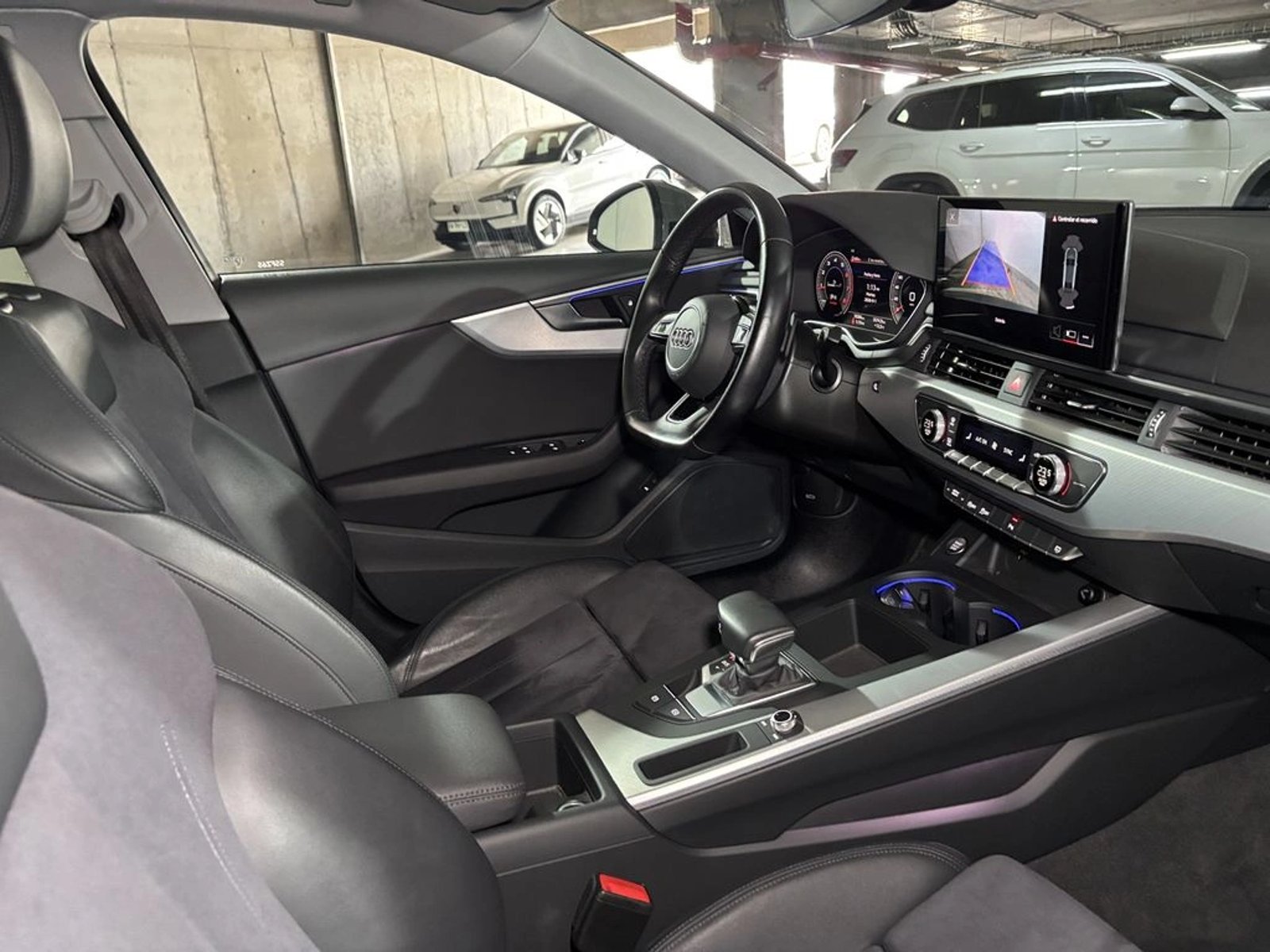 Audi A4 35 TFSI Sport 2023 - Foto 5 de 20