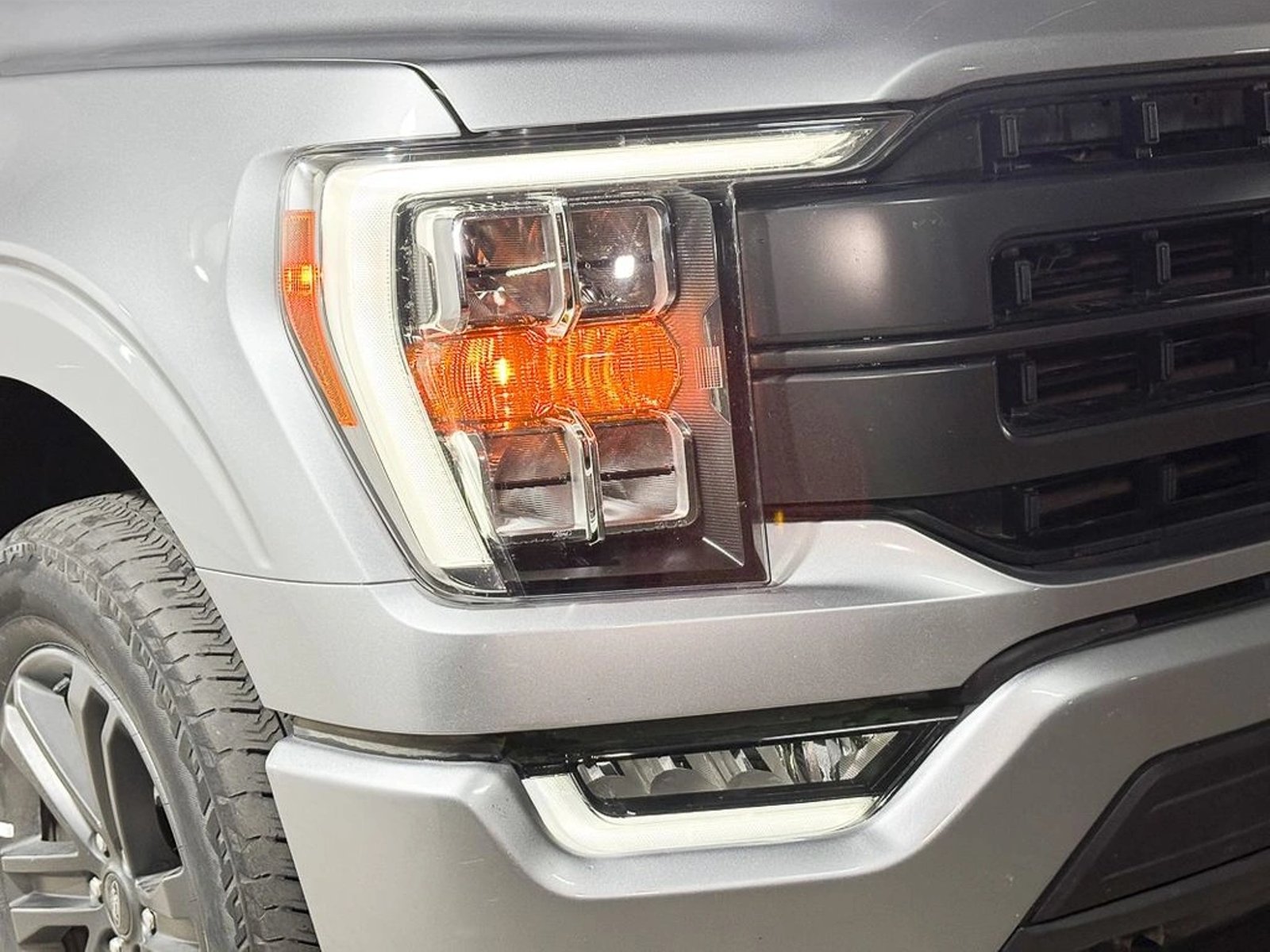 FORD F-150 LARIAT SPORT 4X4 5.0L AUT 2024 - Imagen 4 de 19