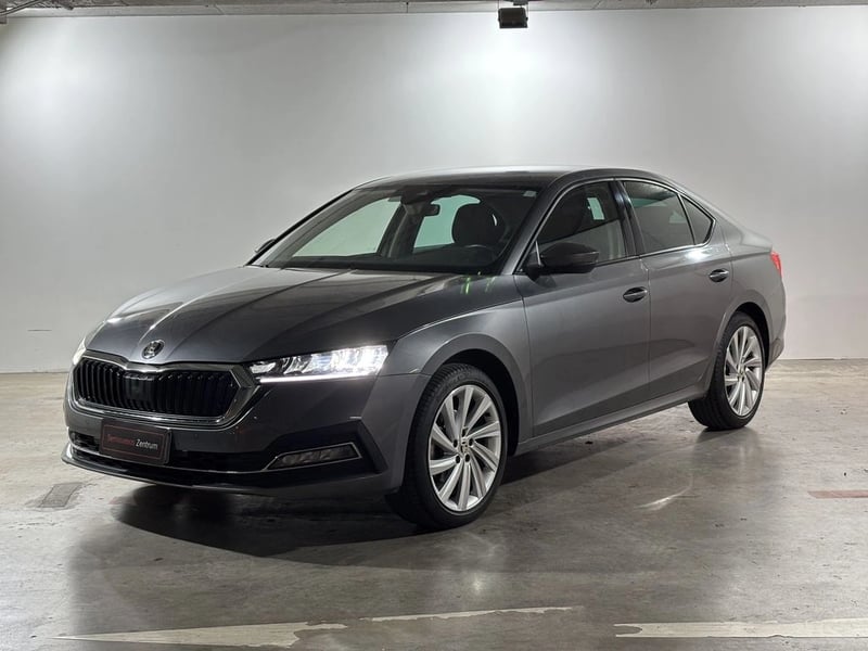 Skoda OCTAVIA 1.4 TSI DESIGN AT 2024