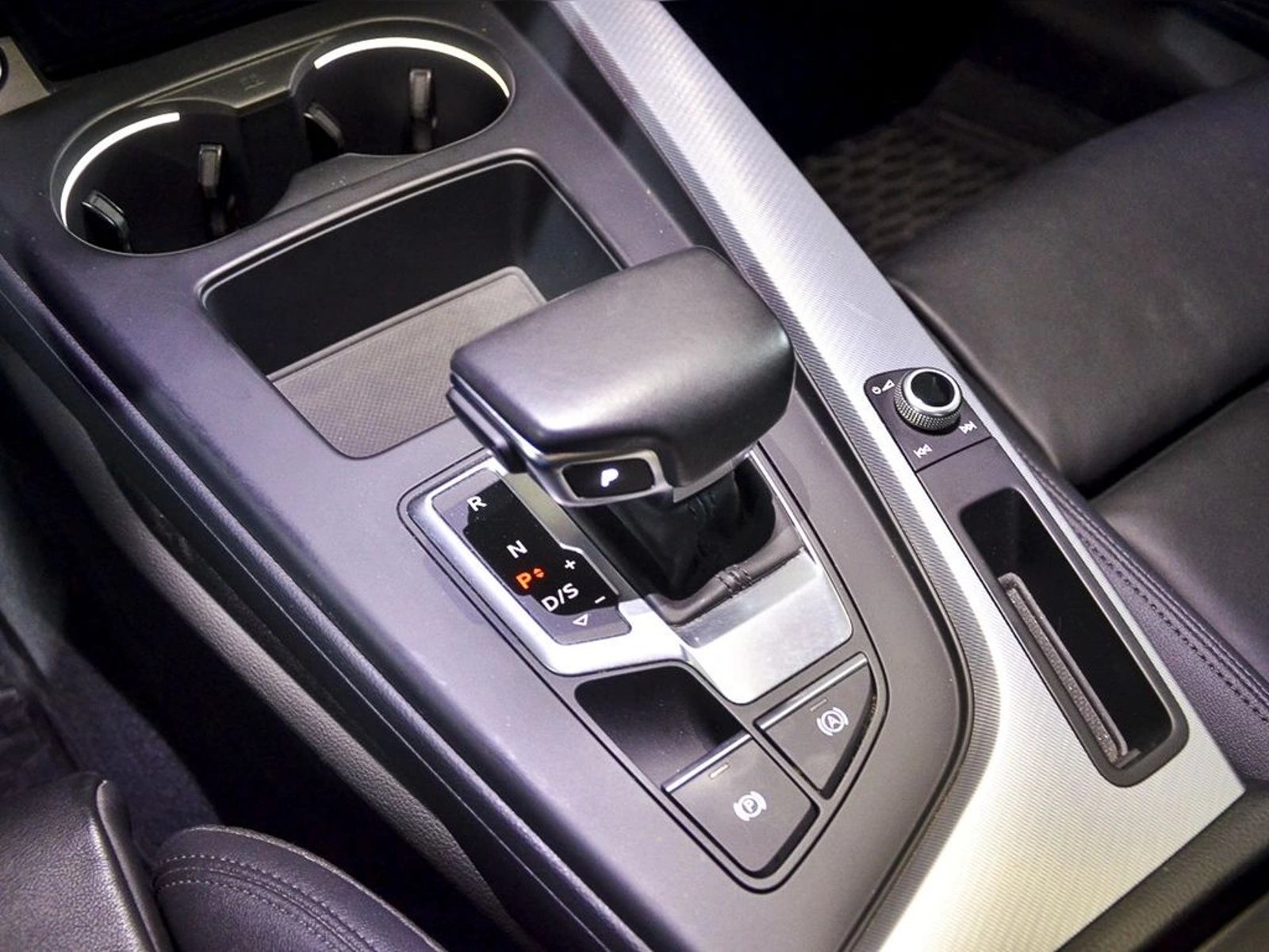 AUDI A5 COUPE 40 TFSI MHEV 2.0 AUT 2024 - Imagen 10 de 14