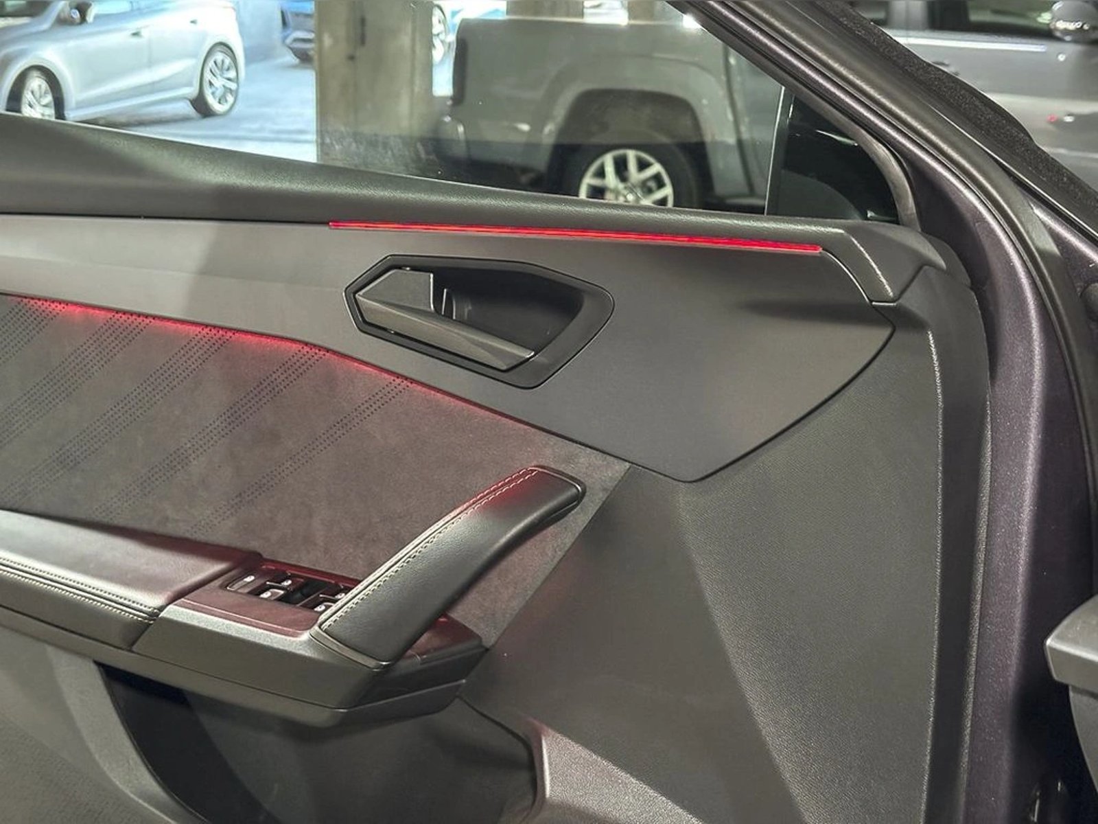 SEAT LEON 1.5 TSI mHEV AT 2025 - Imagen 14 de 14