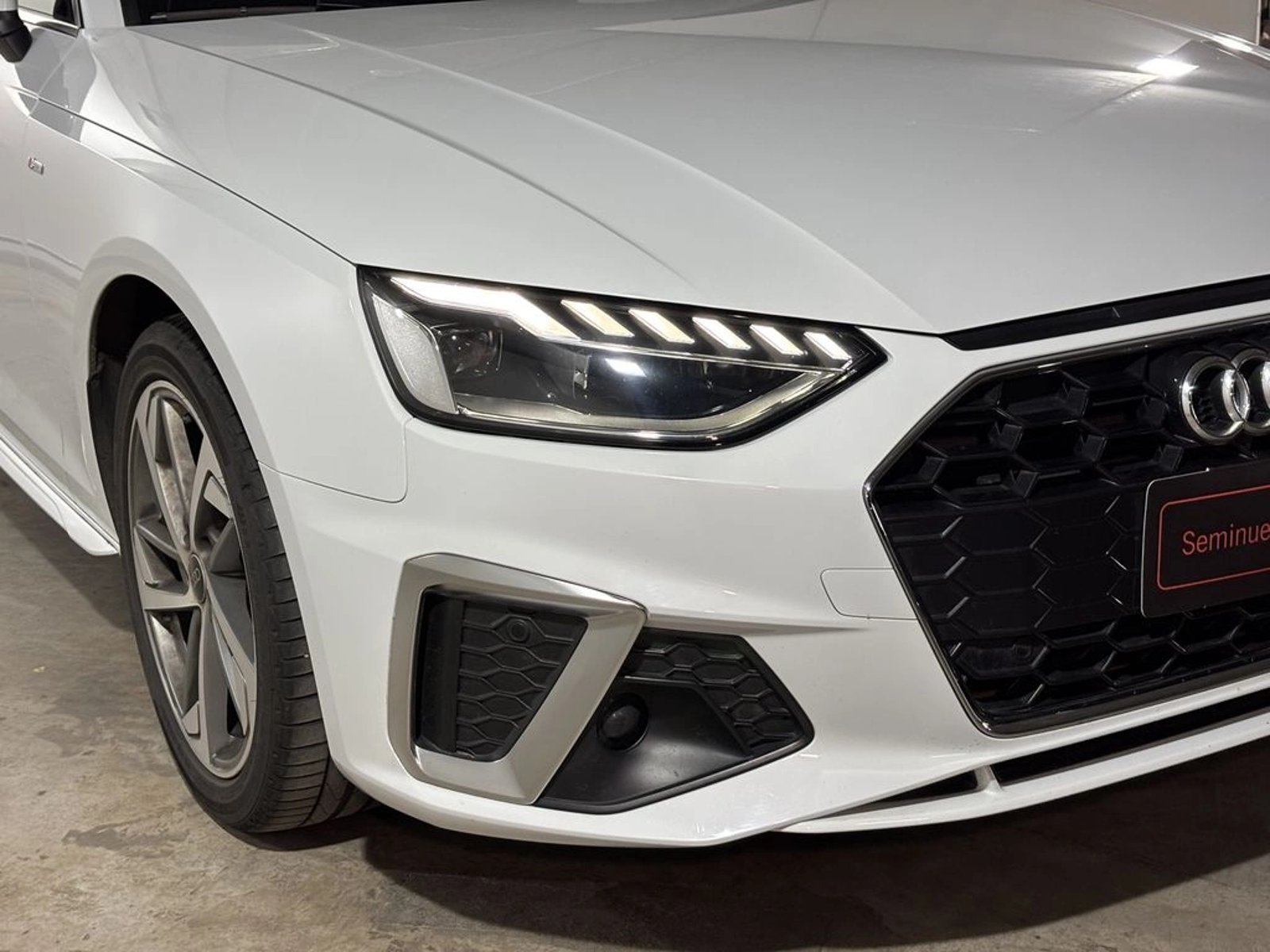 Audi A4 40 TFSI Sport 2025 - Foto 4 de 20