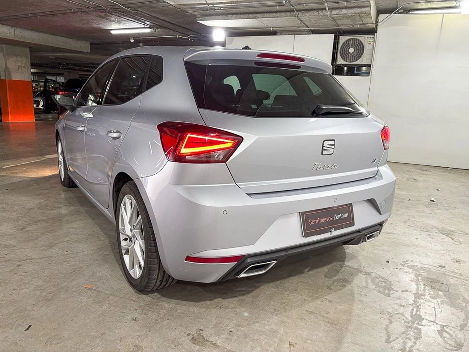 SEAT IBIZA 1.6 FR AT 2023 - Imagen 6 de 15