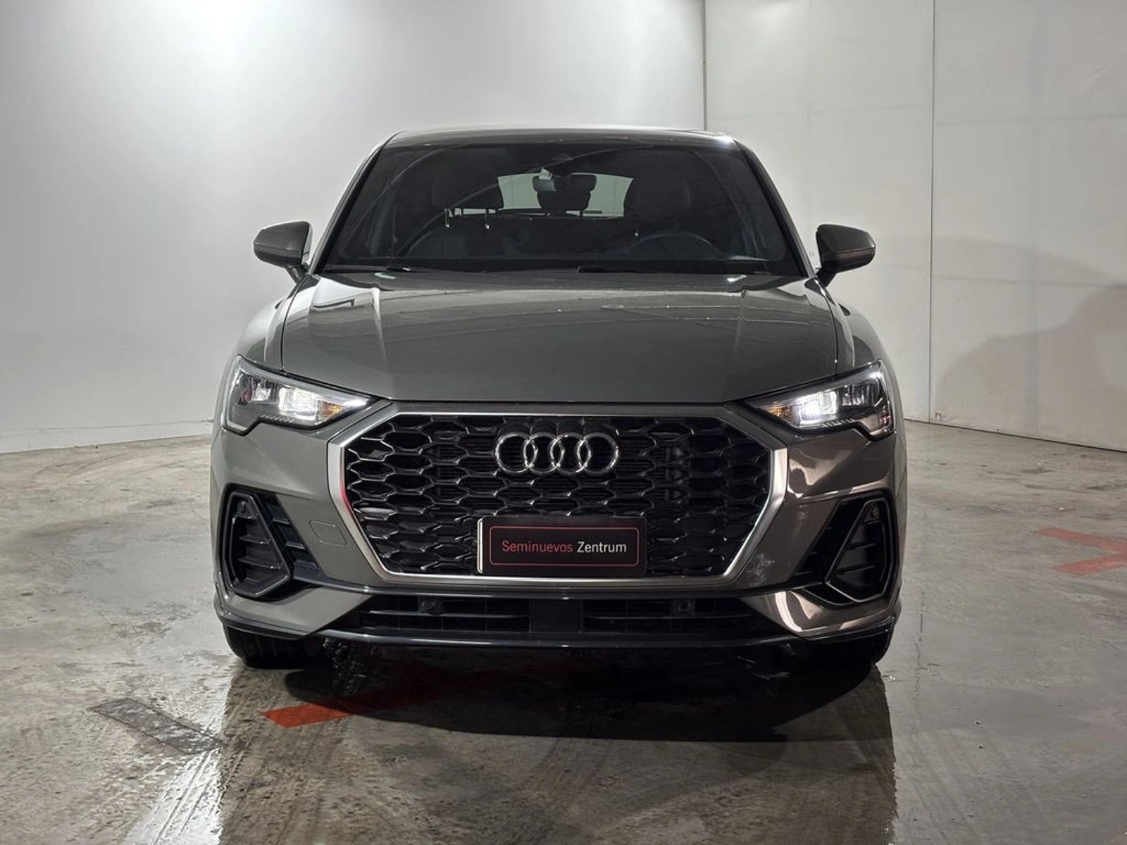 Audi Q3 35 TFSI SPORTBACK 1.5 AUT 2026 - Foto 2 de 18