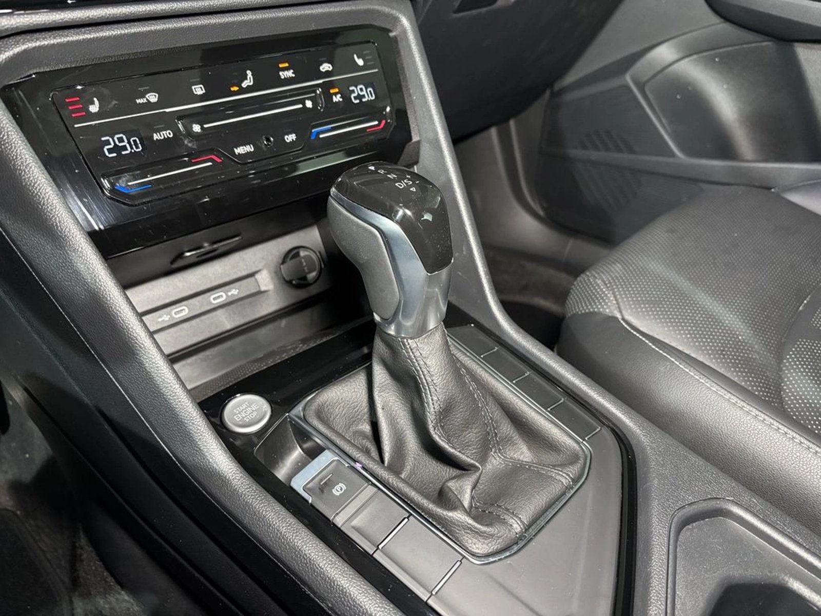 Volkswagen TAOS 1.4 TSI HIGHLINE AT 2026 - Imagen 18 de 20