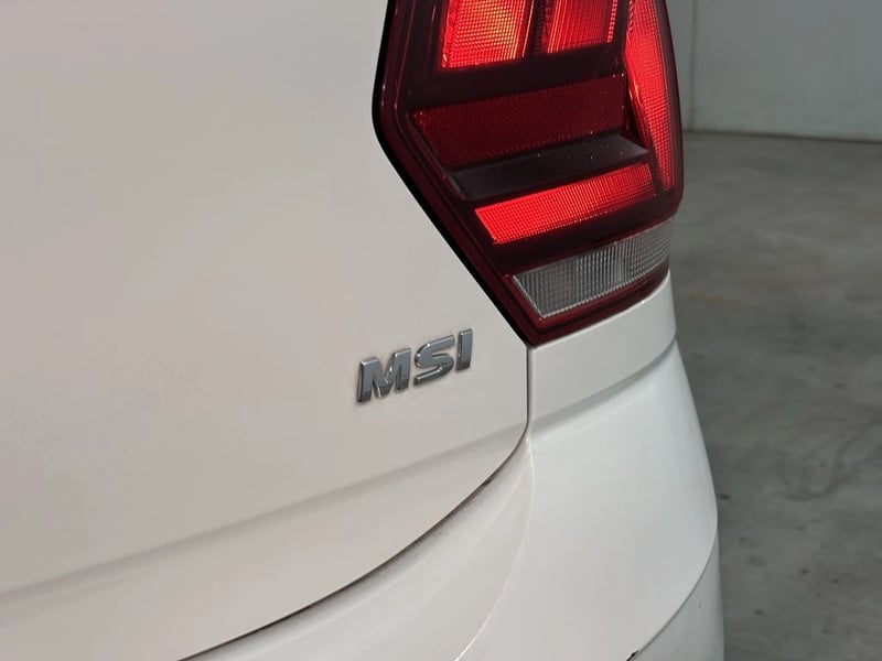 Volkswagen POLO 1.6 TRENDLINE MT 2021 - Imagen 19 de 20