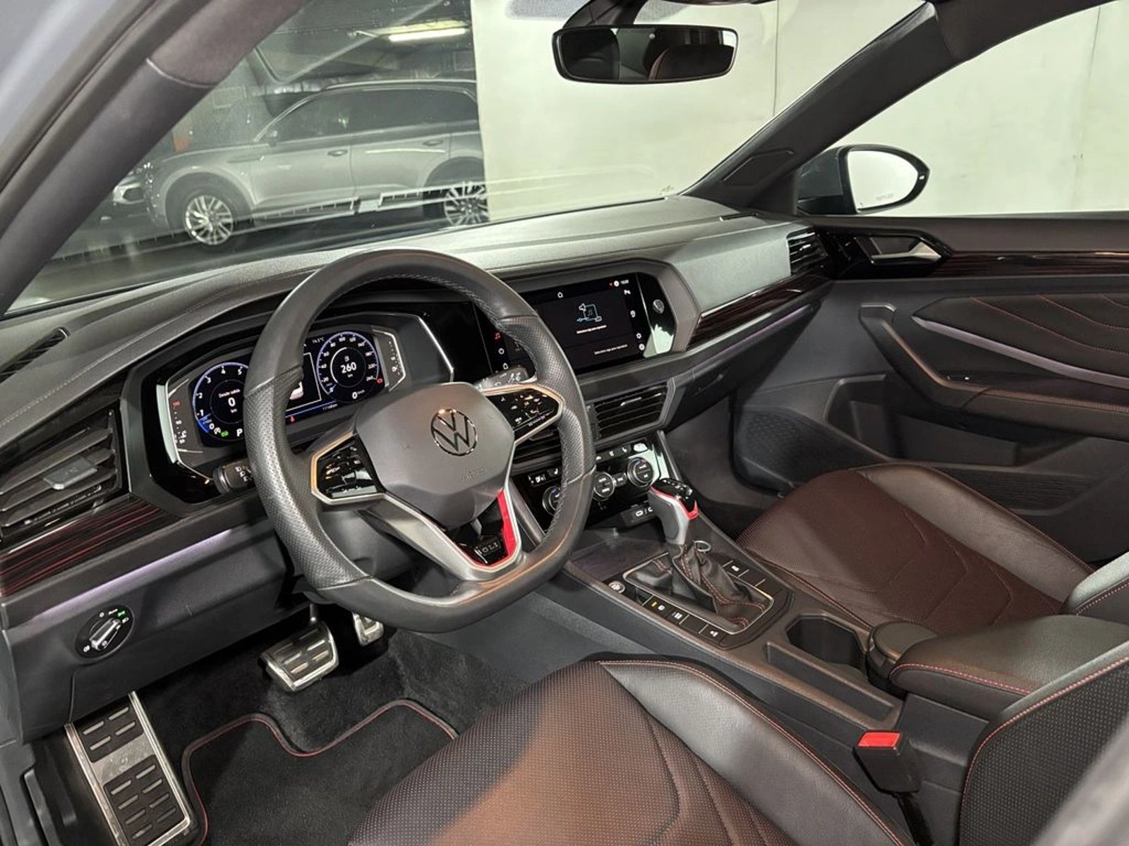 Volkswagen JETTA GLI 4X2 2.0 AUT 2024 - Imagen 14 de 20