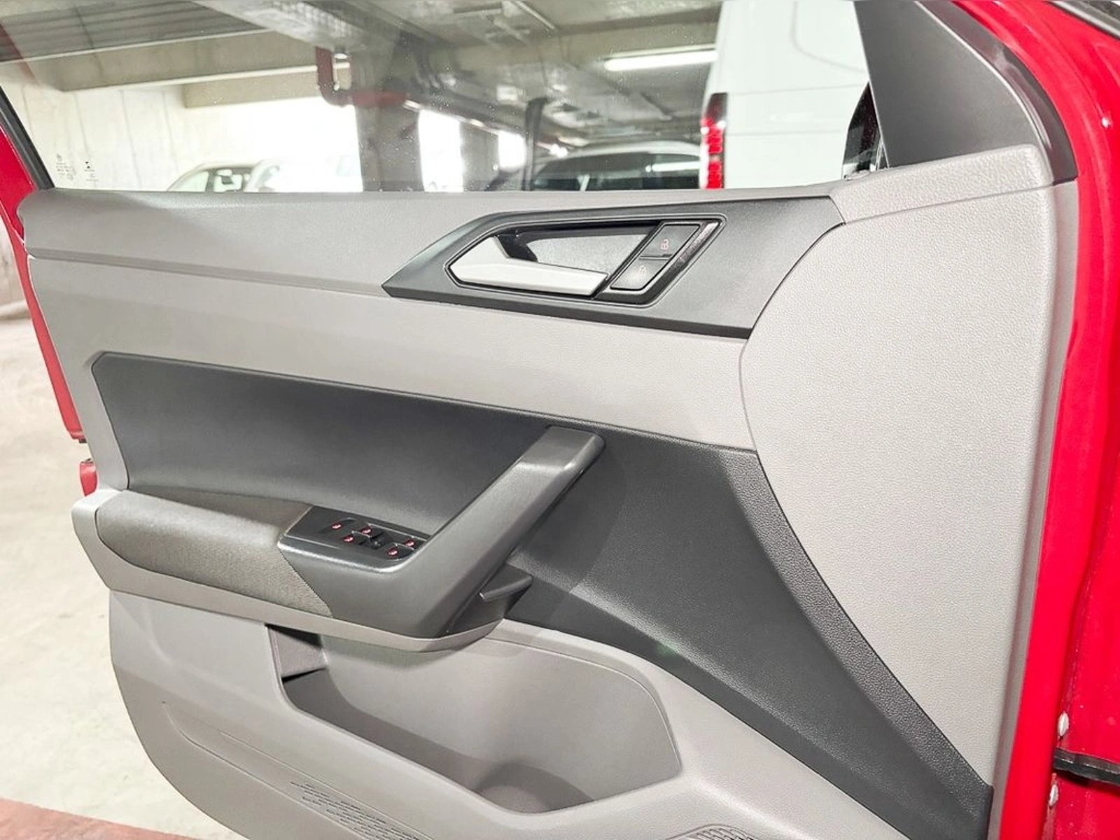 VOLKSWAGEN POLO 1.6 COMFORTLINE MT 2023 - Imagen 16 de 16