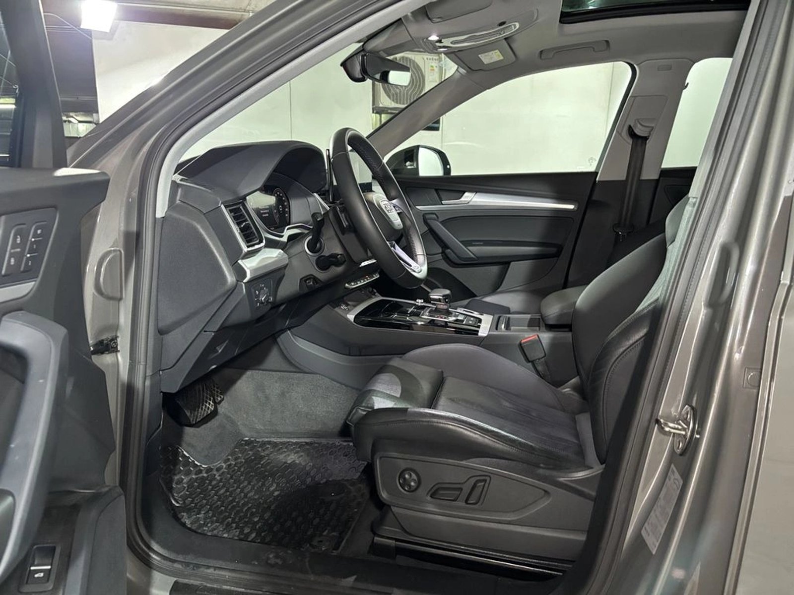 Audi Q5 Sportback 45 TFSI Sport 2024 - Imagen 11 de 20