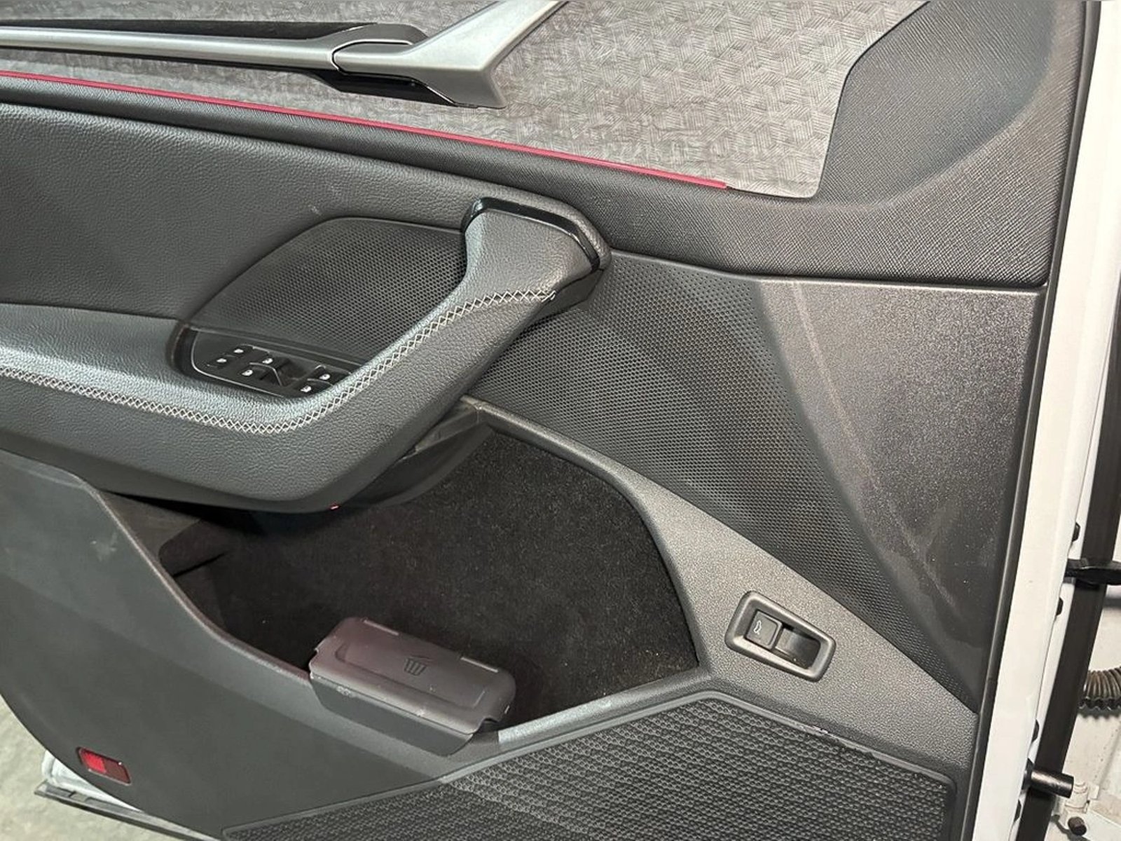 SKODA KODIAQ 2.0 TSI 4x4 - Design 2026 - Imagen 14 de 14