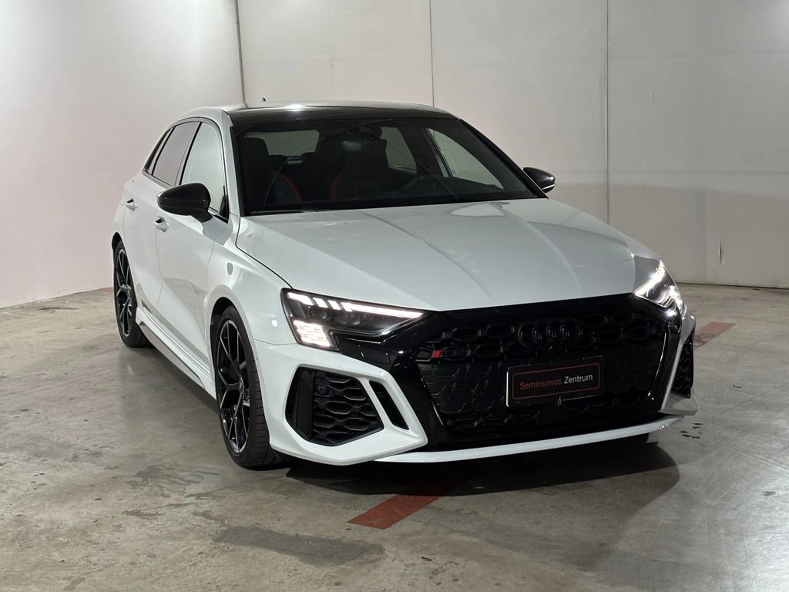 AUDI RS3 2.5 TFSI SPORTBACK 4X4 S-TRONIC AT 5P 2023 - Foto 3 de 17