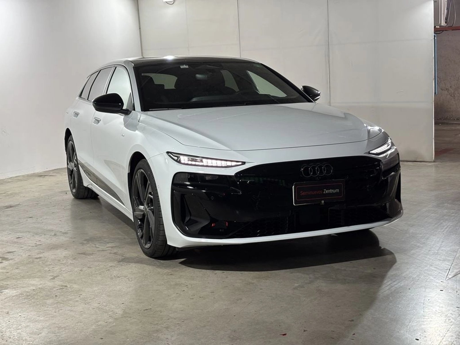 Audi A6 AVANT E-TRON S line 2026 - Foto 3 de 20