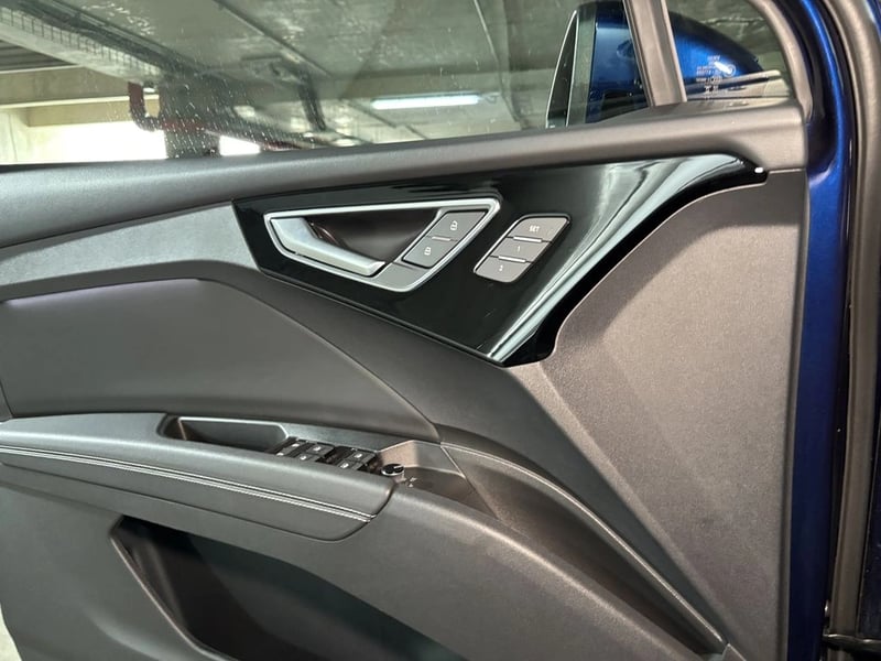 Audi Q4 SPORTBACK E TRON S LINE AUT 2025 - Imagen 18 de 19