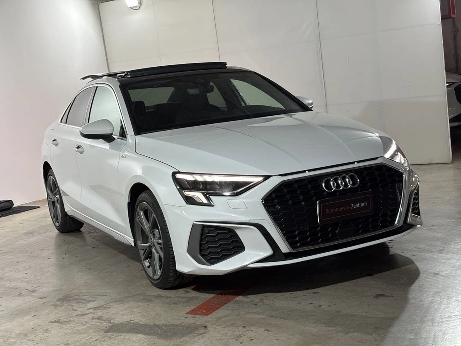 Audi A3 SEDAN 35 TFSI 1.4 AUT SPORT 2024 - Imagen 3 de 20