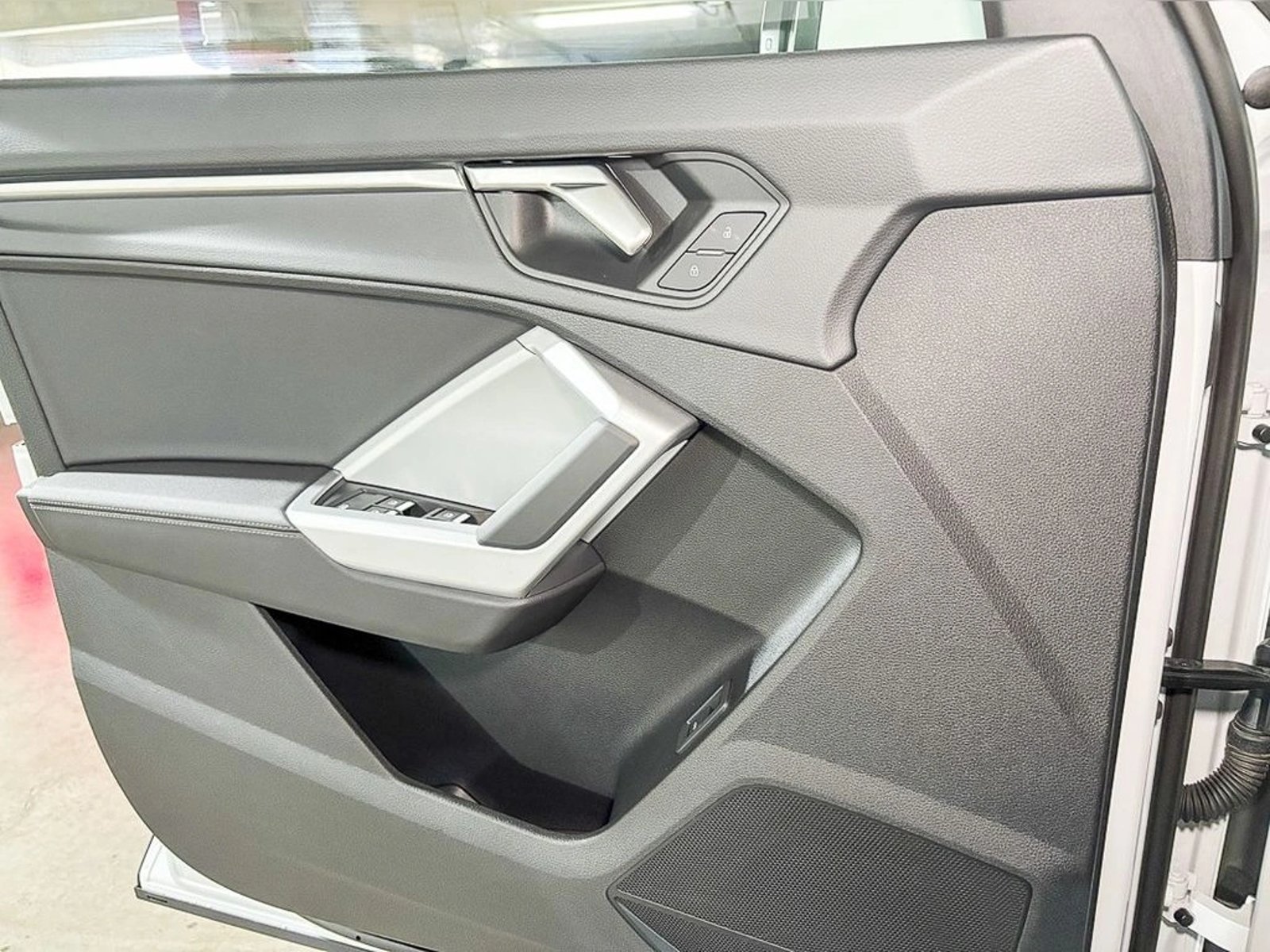AUDI Q3 AUT 35 TFSI 2026 - Imagen 16 de 16