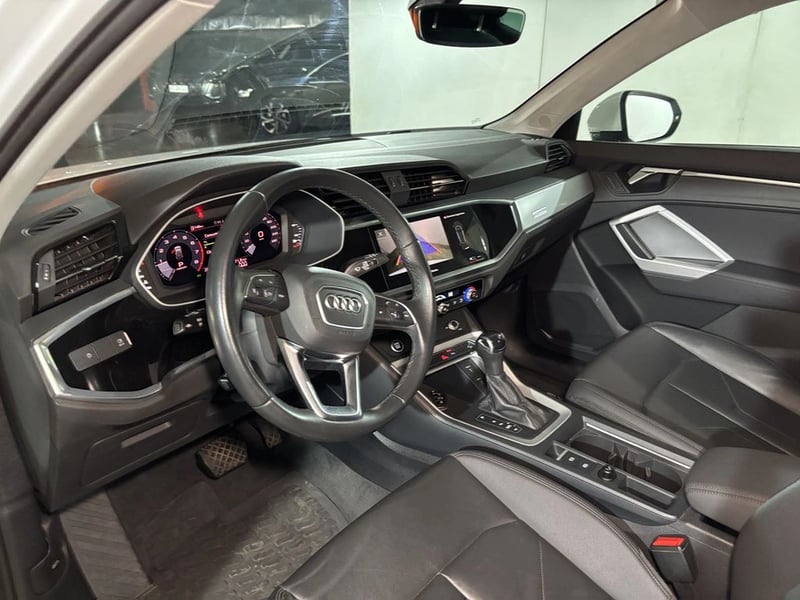 Audi Q3 35 TFSI 1.4 AUT 2024 - Imagen 15 de 20