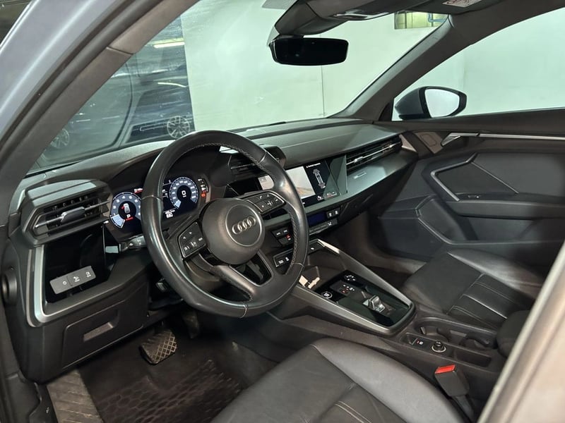 Audi A3 SPORTBACK 35 TFSI 1.4 AUT 2022 - Imagen 13 de 19