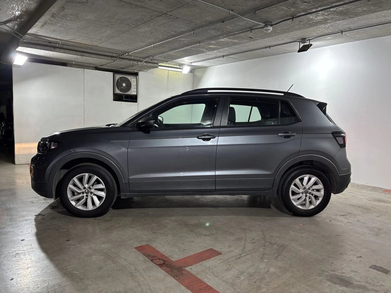 VOLKSWAGEN T-CROSS 1.0 TSI MT Trendline 2024 - Foto 5 de 14