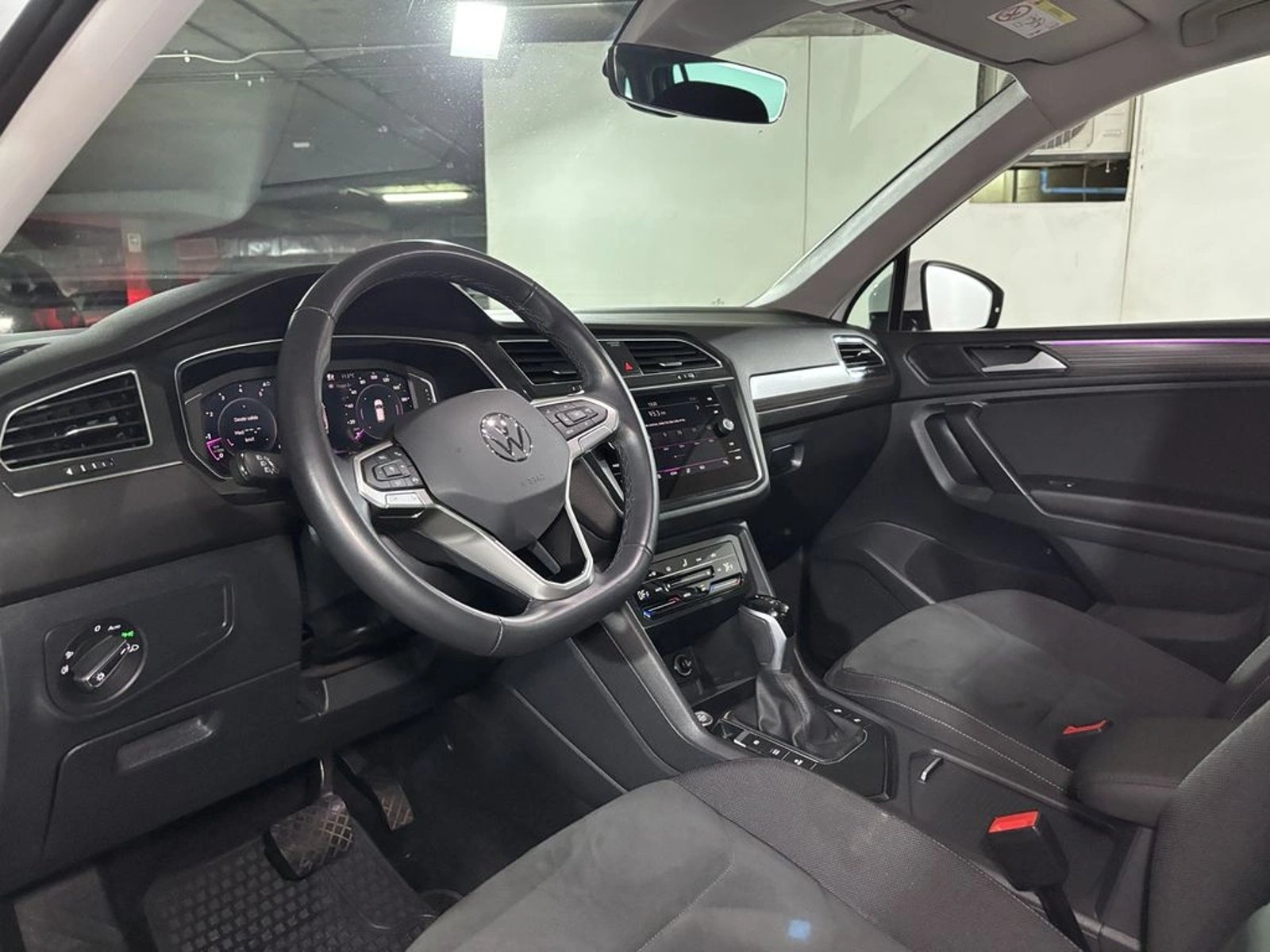 Volkswagen TIGUAN 1.4 TSI AT Highline 2024 - Imagen 10 de 18