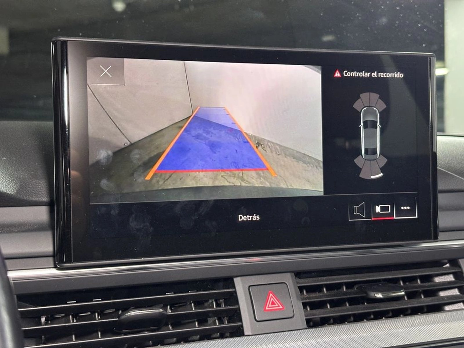 Audi A4 35 TFSI Sport 2023 - Imagen 16 de 20