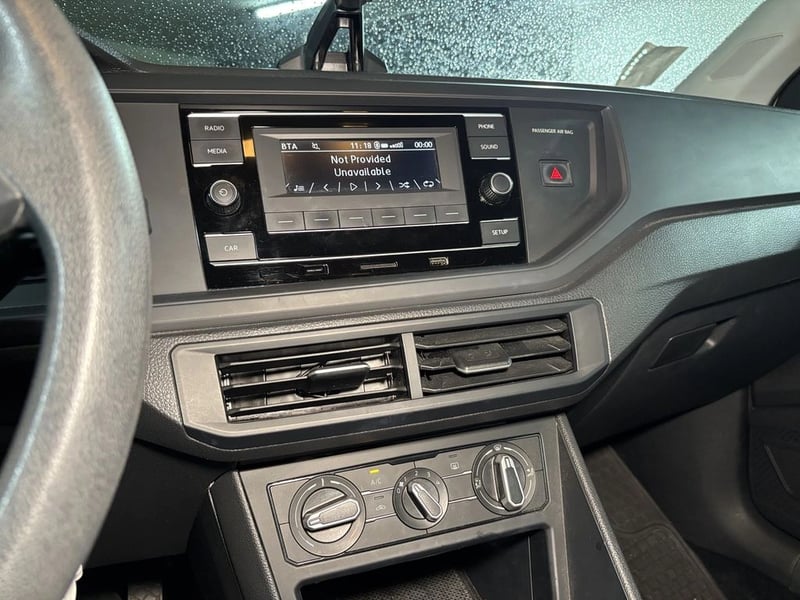 Volkswagen POLO 1.6 TRENDLINE MT 2021 - Imagen 8 de 20