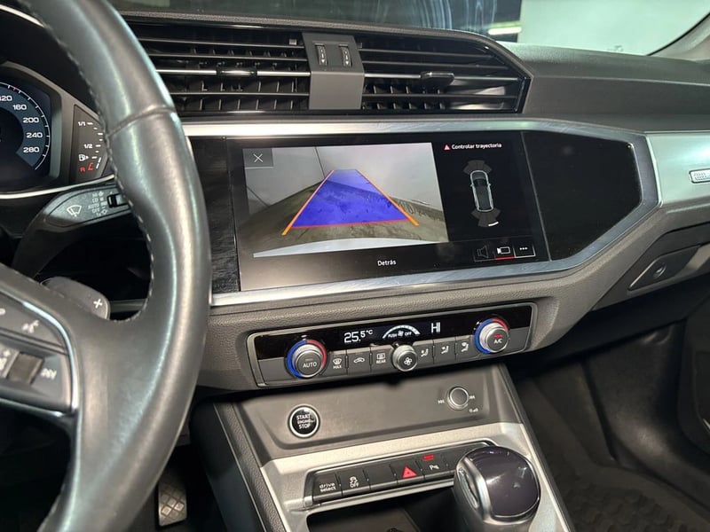 Audi Q3 35 TFSI 1.4 AUT 2024 - Imagen 18 de 20