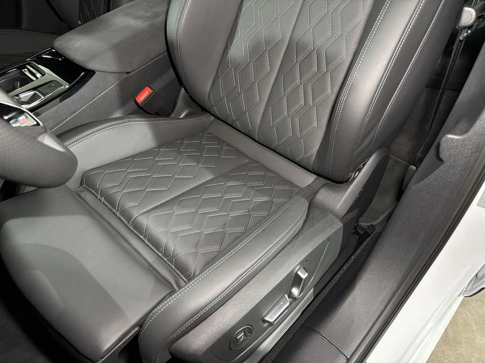 Audi A6 AVANT E-TRON S line 2026 - Imagen 16 de 20