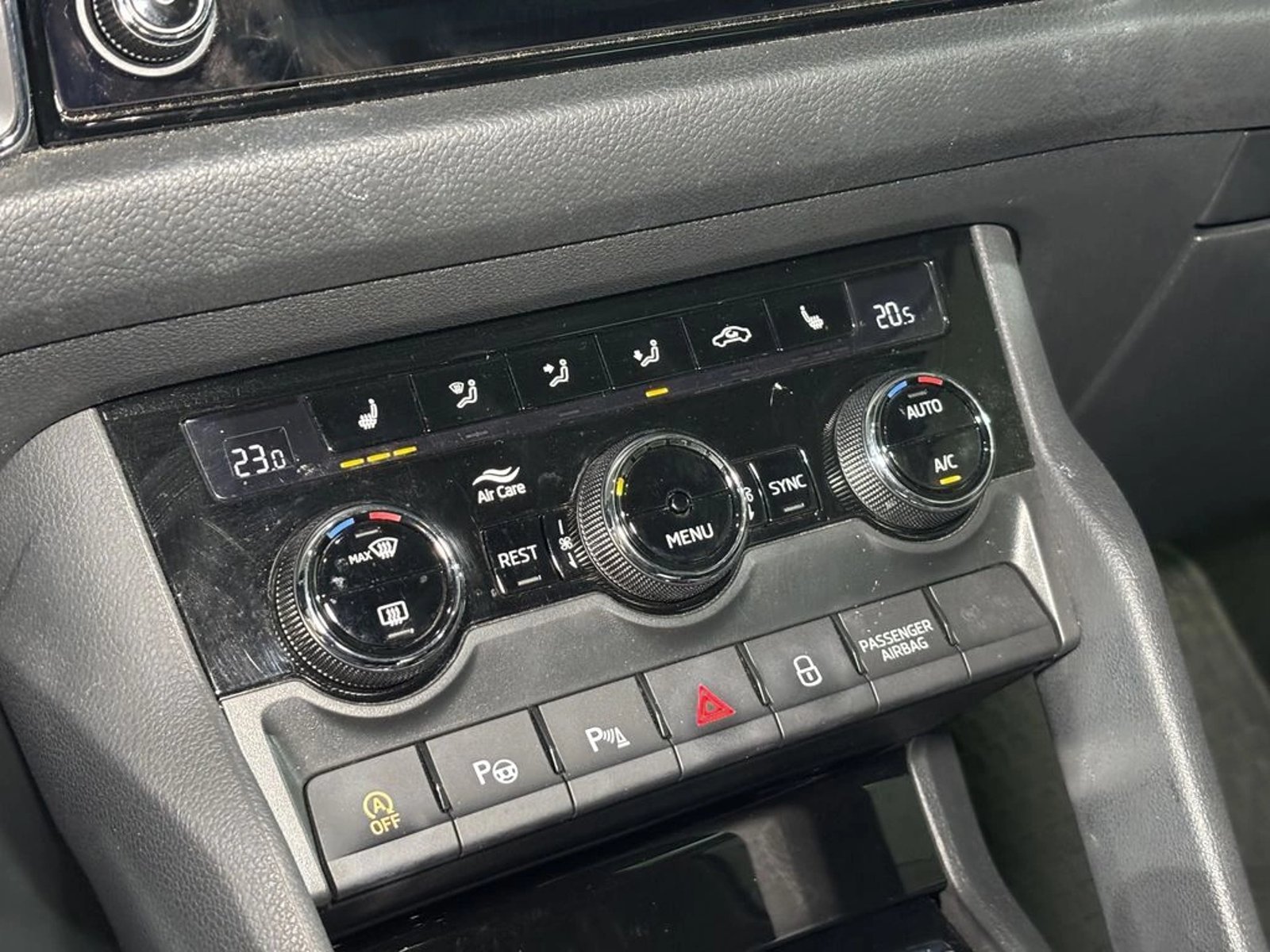 SKODA KODIAQ 2.0 TSI STYLE AT 4X4 2023 - Imagen 16 de 20