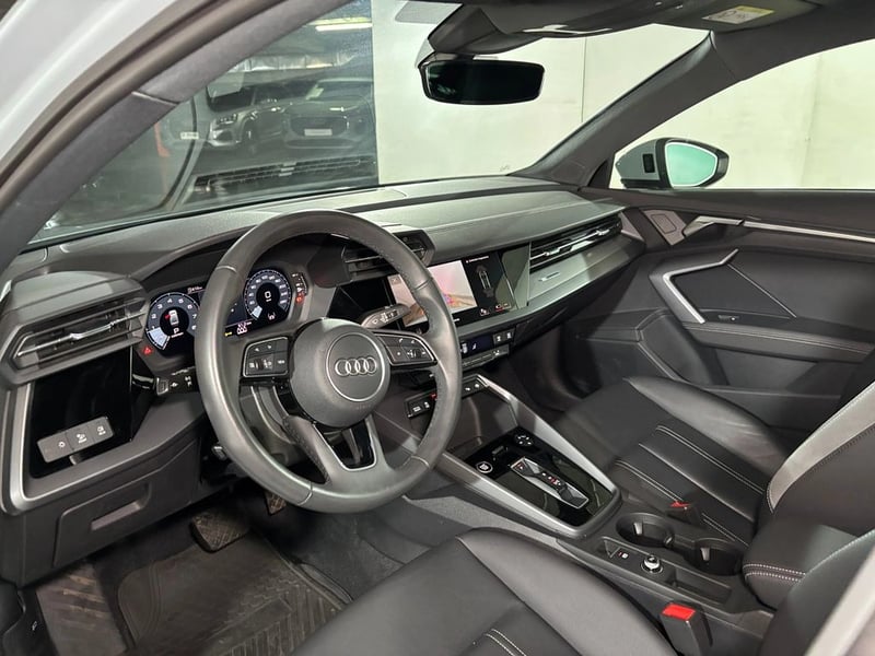 Audi A3 SEDAN 35 TFSI 1.4 AUT 2026 - Imagen 12 de 17
