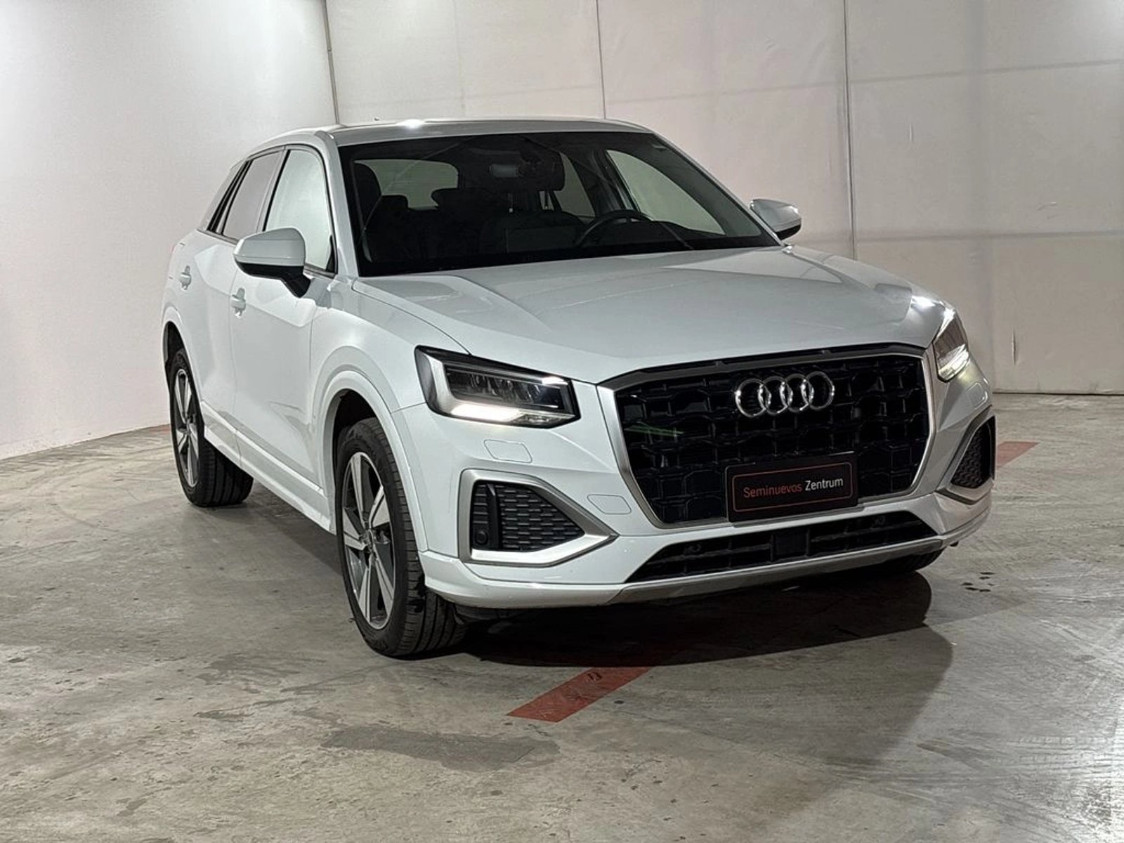Audi Q2 PI 35 TFSI Sport 2022 - Foto 3 de 20
