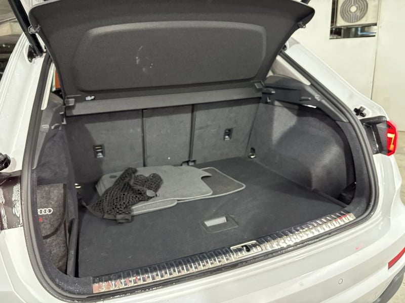 Audi Q3 35 TFSI 1.4 AUT S-Line 2024 - Imagen 11 de 20