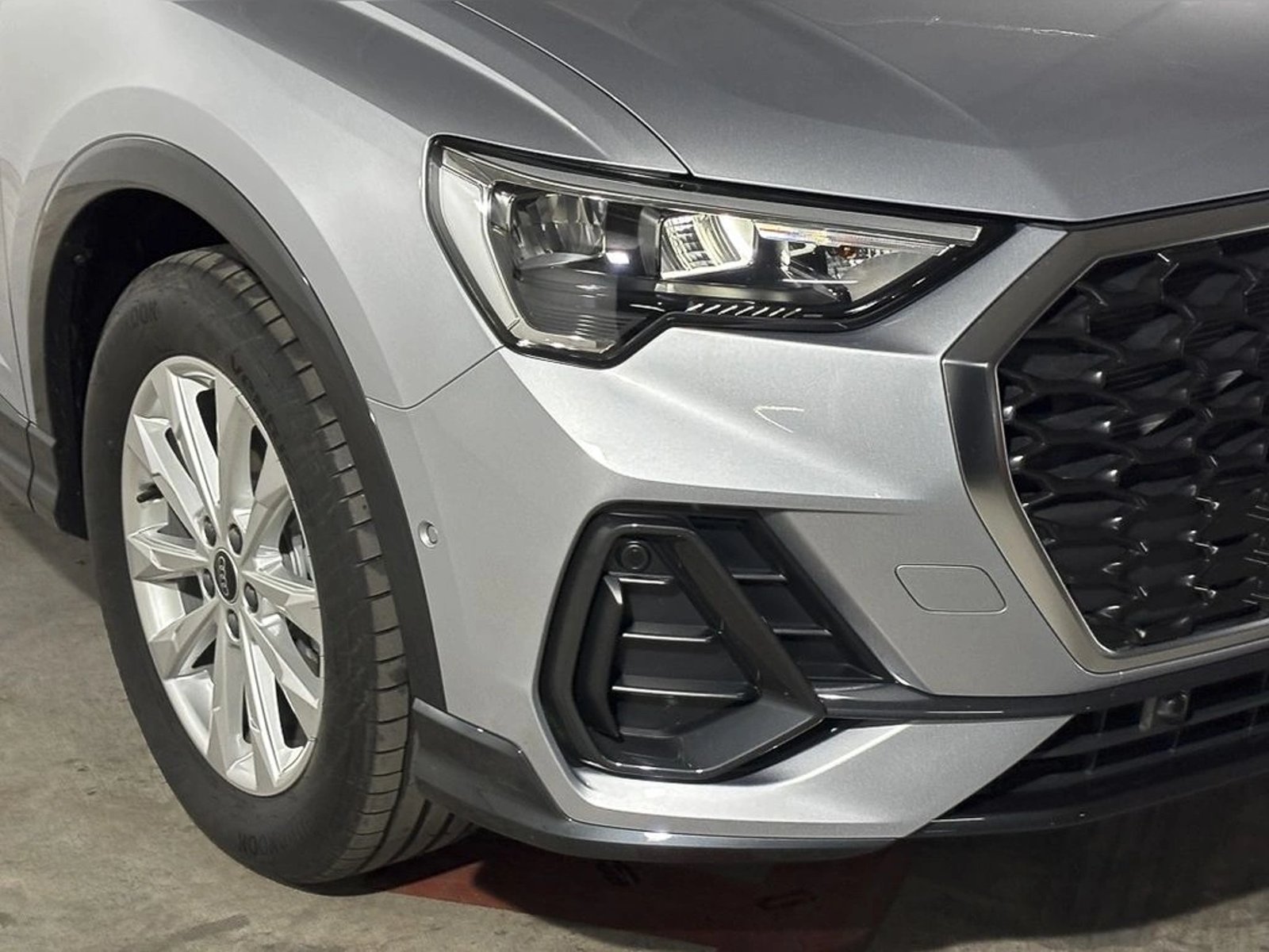 AUDI Q3 Sportback 35 TFSI 2026 - Foto 4 de 17