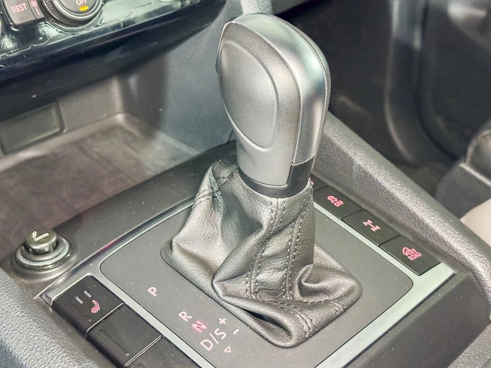 VOLKSWAGEN AMAROK V6 3.0 TDI AT Highline 4Motion 2026 - Imagen 13 de 19