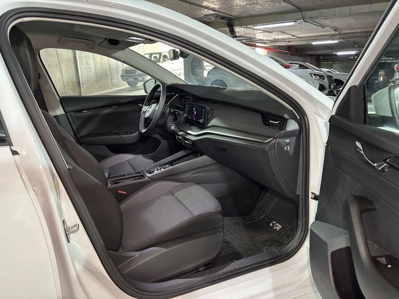 Skoda OCTAVIA 1.4 TSI STYLE AT 2025 - Imagen 8 de 20